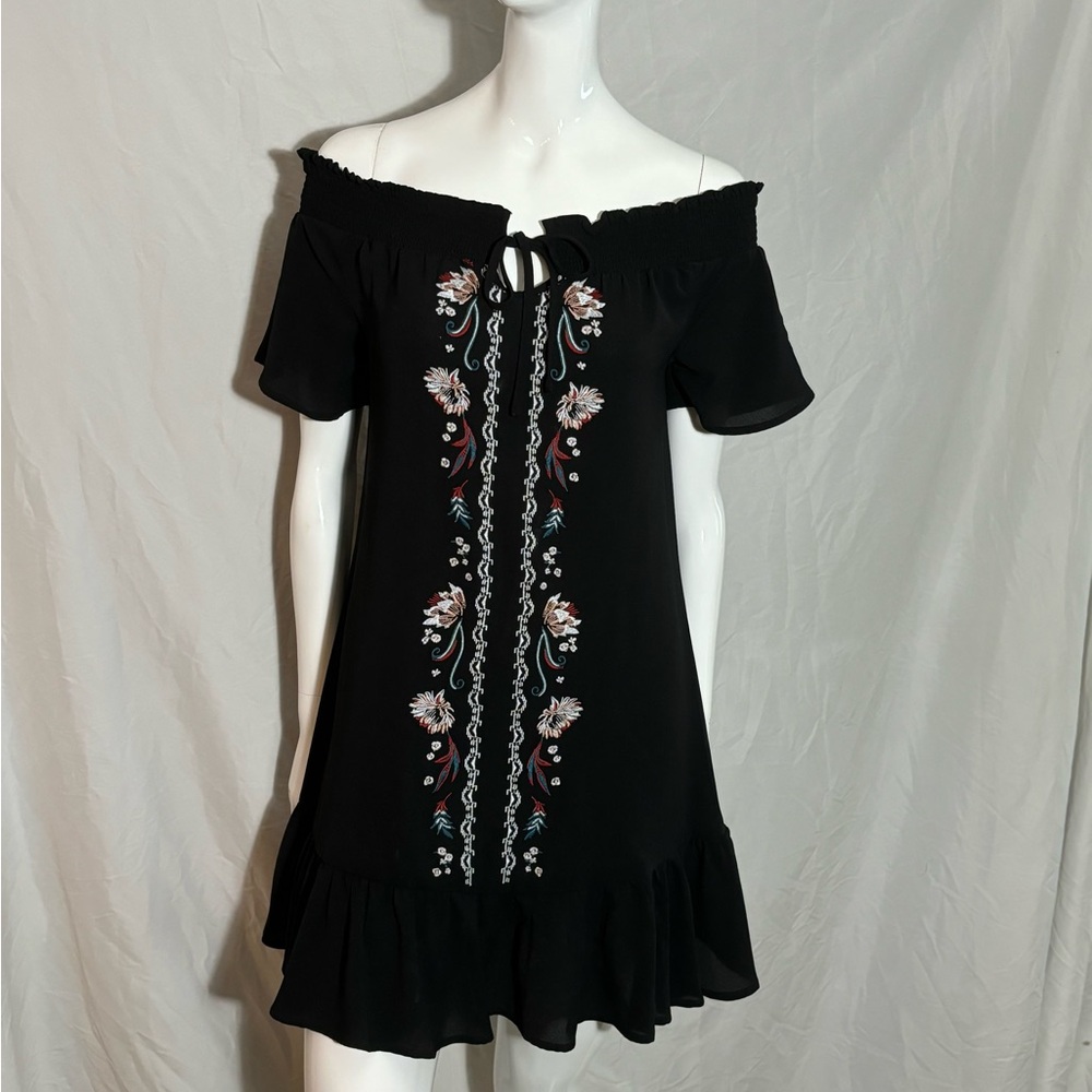 Love,fire off-shoulder black embroidered Dress women’s S/P